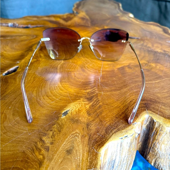 Diff sunglasses frameless with mauve tint - Picture 2 of 9